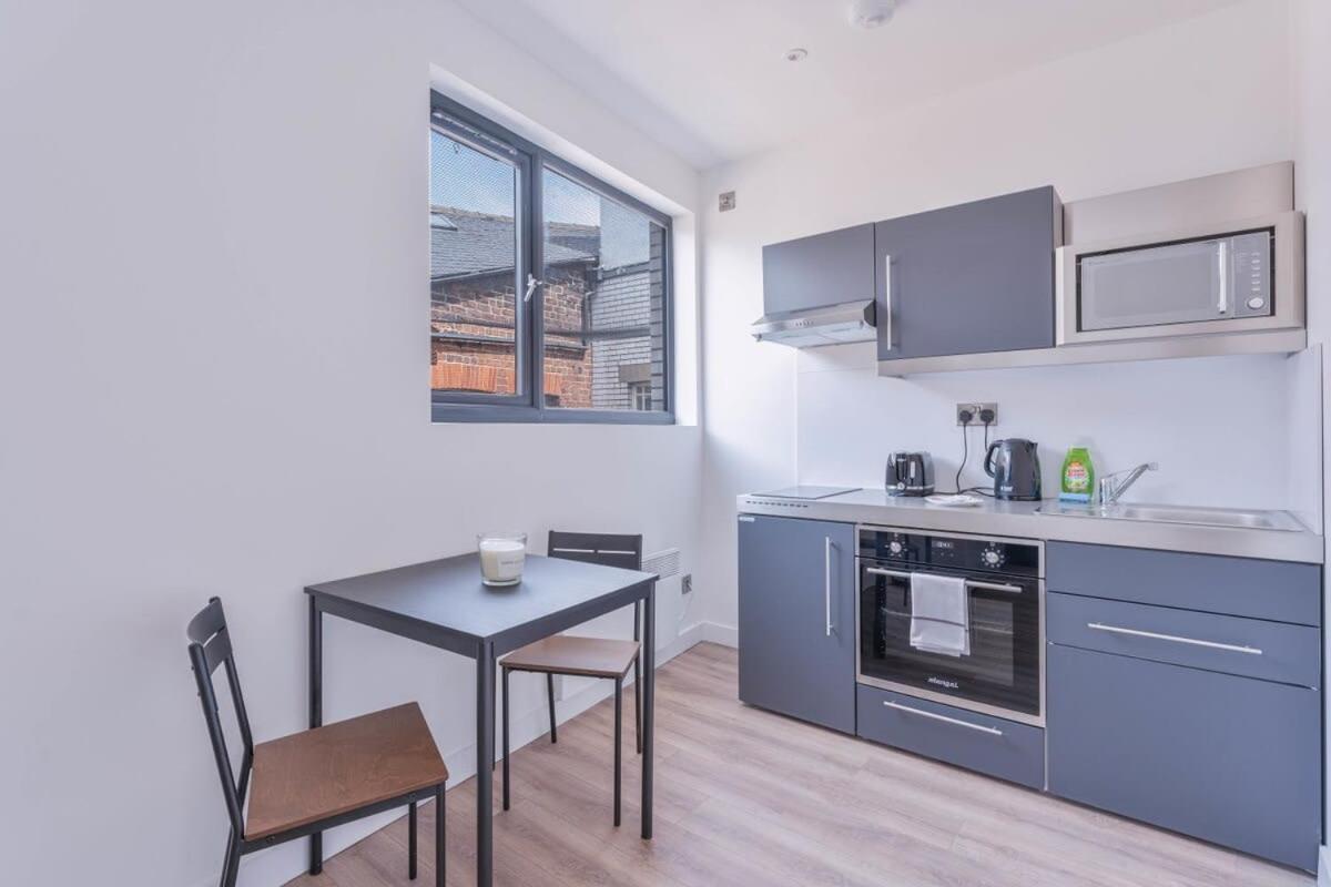 Lovely Studio Apartment In Central Sheffield Dış mekan fotoğraf