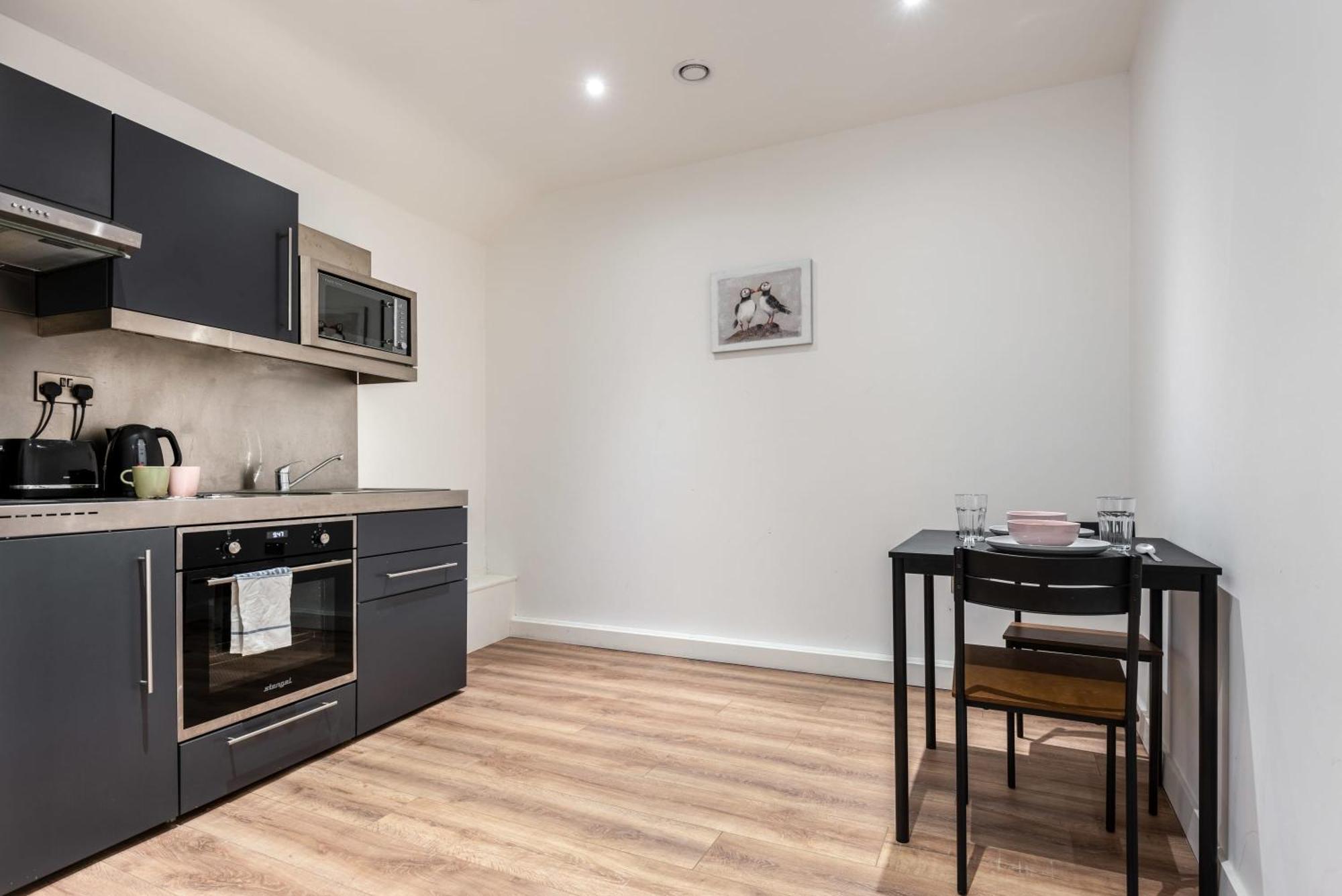 Lovely Studio Apartment In Central Sheffield Dış mekan fotoğraf